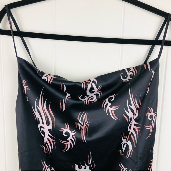 Urban Outfitters Womens Mallory Cowl Slip Dress Medium - Picture 7 of 12